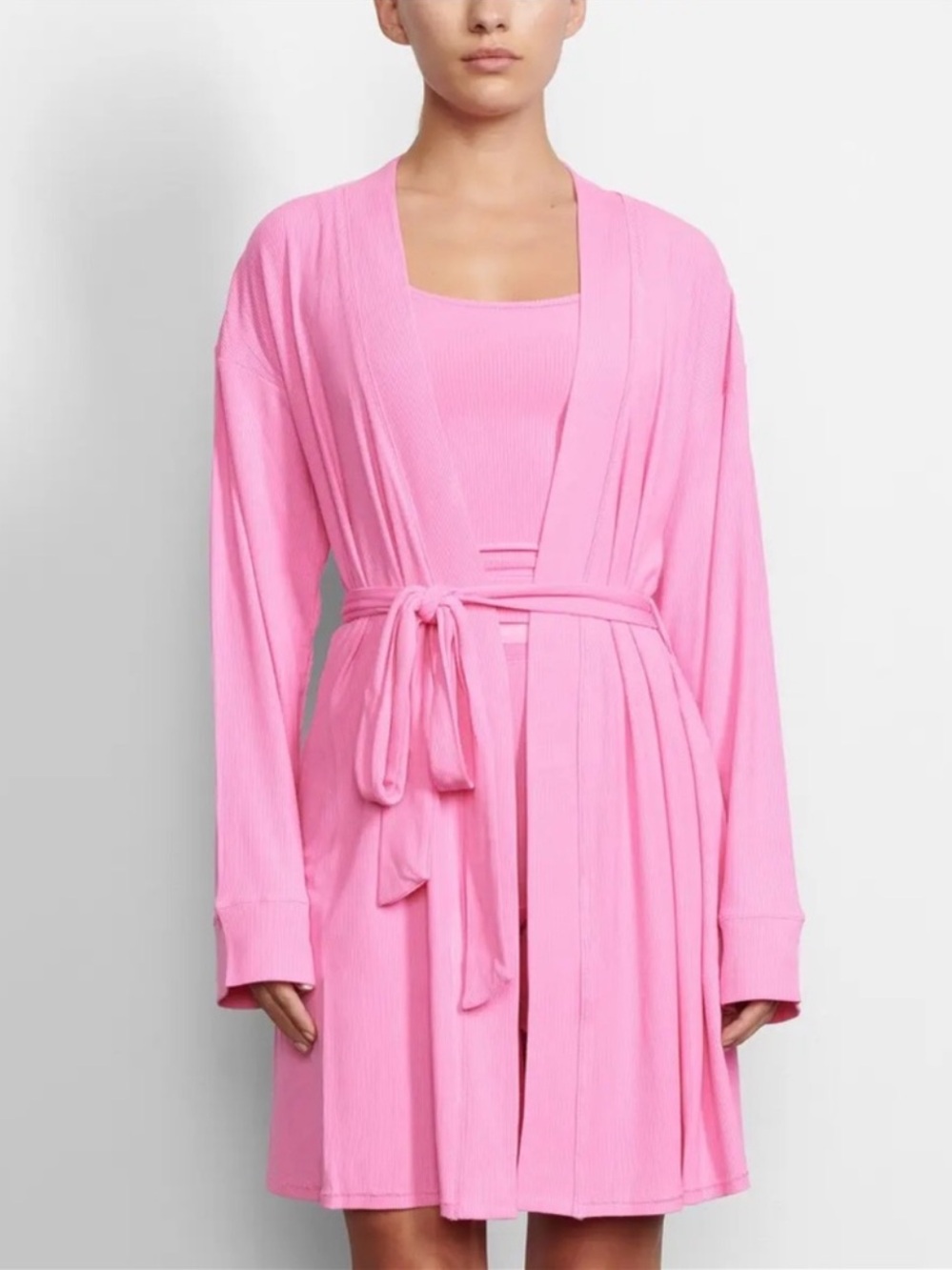 SKIMS SOFT LOUNGE ROBE LIMITED EDITION: BUBBLE GUM SMALL